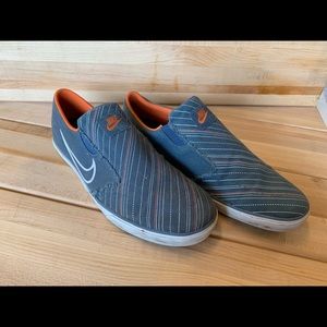 Nike slip on shoes